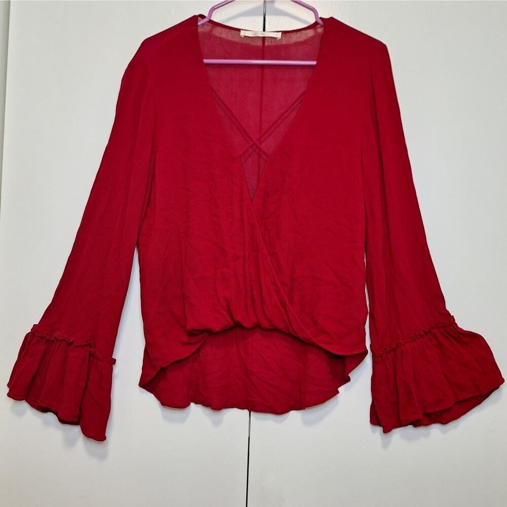 Floral + Femme Red Bell Sleeve Blouse Sz M
